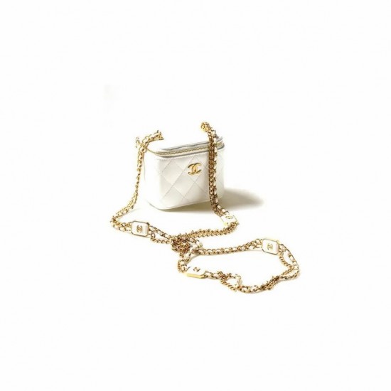 Chanel SMALL VANITY WITH CHAIN AP2931