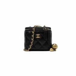 Chanel SMALL VANITY WITH CHAIN AP2198