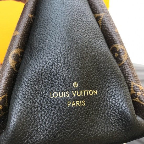 Louis Vuitton M43775 Surene BB