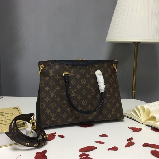 Louis Vuitton PALLAS MM M42756