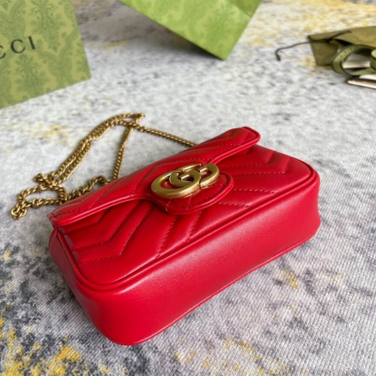 GG Marmont matelasse leather super mini bag