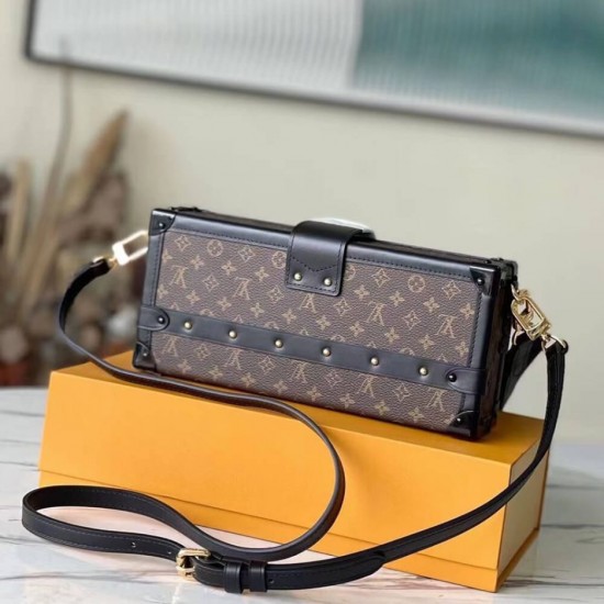 LV PETITE MALLE EAST WEST M46120