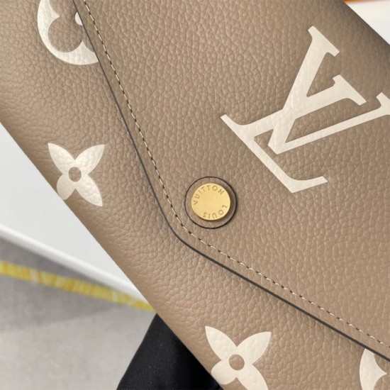 LV SARAH WALLET M81049