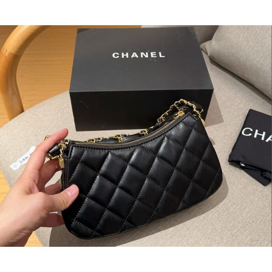 CHANEL Aged Calfskin Quilted Small Chanel 19 Hobo Black