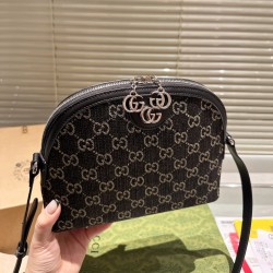 Gucci Ophidia GG Small Shoulder Bag