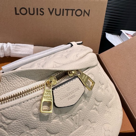 LOUIS VUITTON Empreinte BumBag Creme