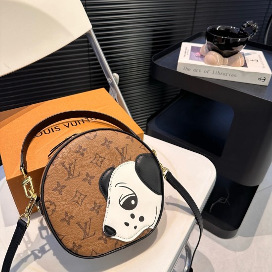 Louis Vuitton PETITE BOITE CHAPEAU Handbag