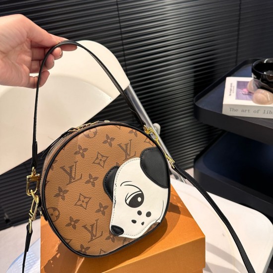 Louis Vuitton PETITE BOITE CHAPEAU Handbag