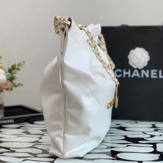 CHANEL 22 SMALL HANDBAG