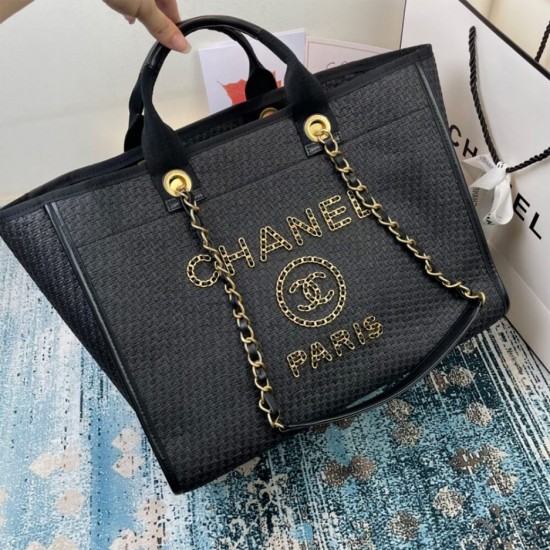 CHANEL Deauville Medium Tote