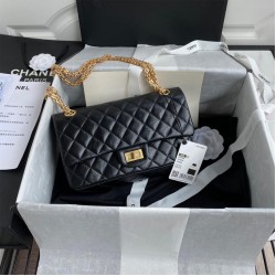 CHANEL 2.55 HANDBAG A37586