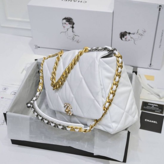 CHANEL 19 MAXI HANDBAG AS1162