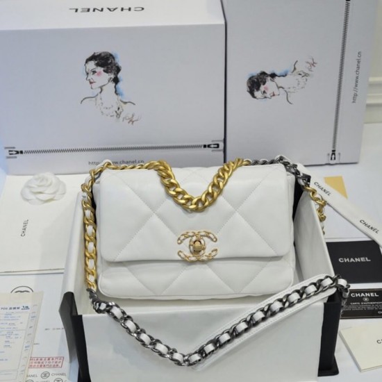 CHANEL 19 HANDBAG AS1160