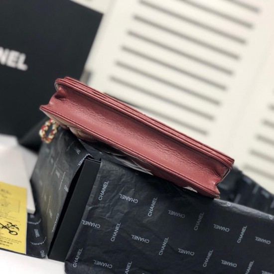 CHANEL WALLET ON CHAIN AP3054