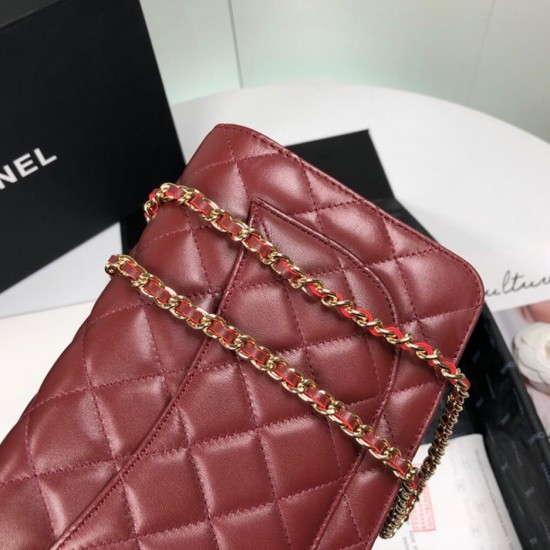 CHANEL WALLET ON CHAIN AP3054