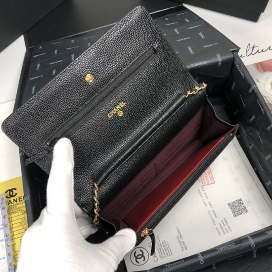 CHANEL WALLET ON CHAIN AP3054