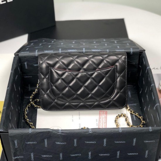 CHANEL WALLET ON CHAIN AP3054