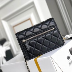 Chanel MINI WALLET ON CHAIN AP2160