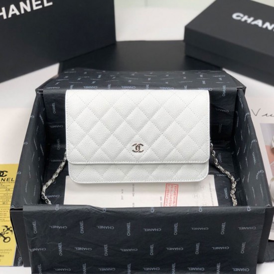 CHANEL Wallet On Chain AP0250