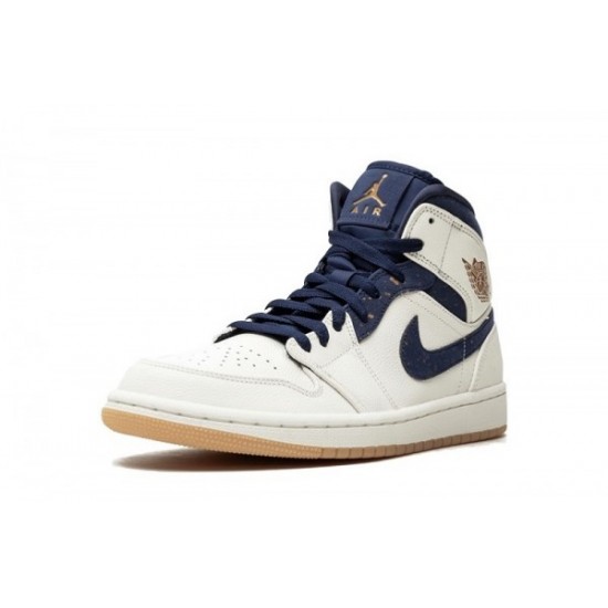 Jordan 1 "Jeter" Mid