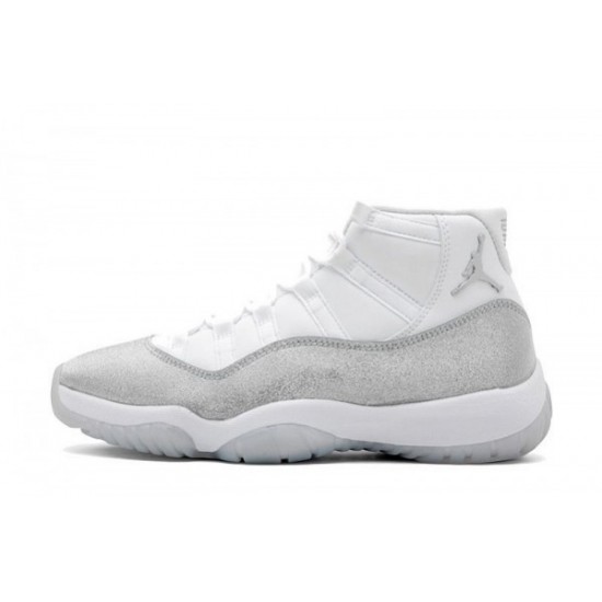 Jordan 11 WMNS “Metallic Silver”