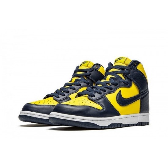 Dunks High SP "Michigan"