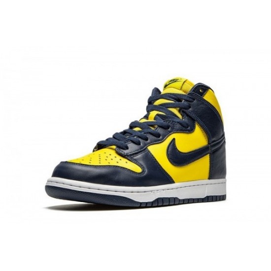 Dunks High SP "Michigan"