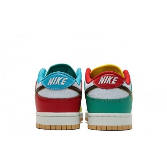 Dunk Low SE “Free 99”