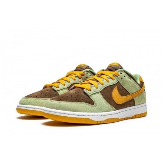 Dunk Low “Dusty Olive”