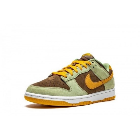 Dunk Low “Dusty Olive”