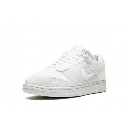 Dover Street Market x Nike Dunk Low “Tripl White”