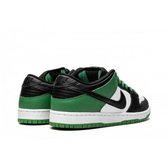 Nike SB Dunk Low “Classic Green”