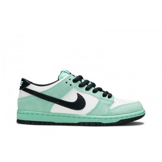 Dunk Lows “Sea Crystal”