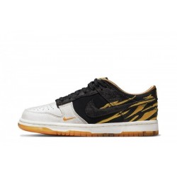 Dunks Low “Year of the Tiger”