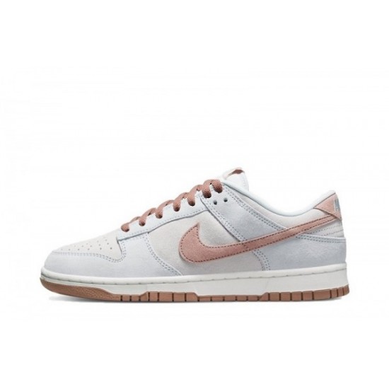 SB Dunk Low “Fossil Rose”