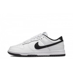 Nike Dunk Low “White/Black” WMNS