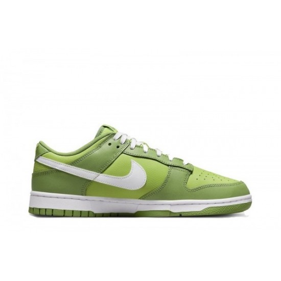 Nike Dunk Low “Chlorophyll”