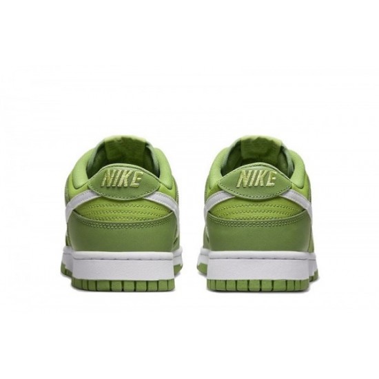 Nike Dunk Low “Chlorophyll”