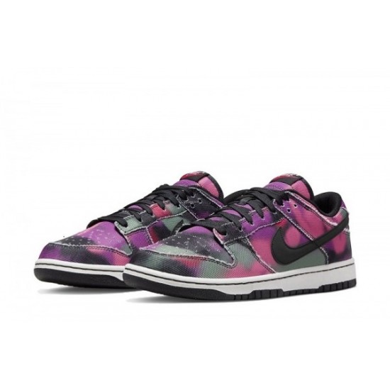 SB Dunk Low “Graffiti”