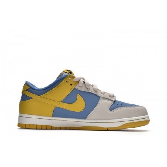 Dunk Low “KOBE”