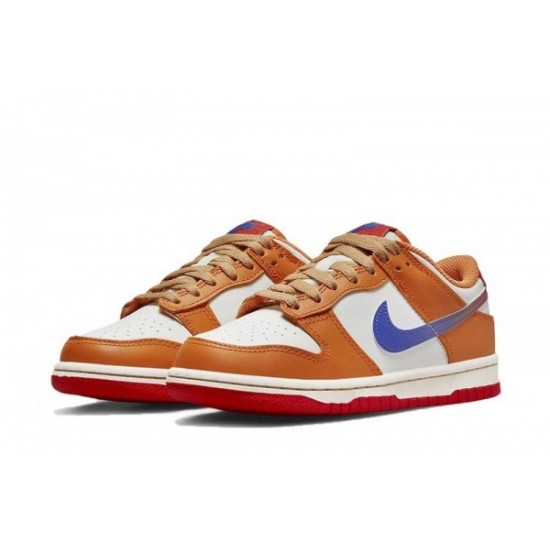 Dunk Low “Hot Curry”