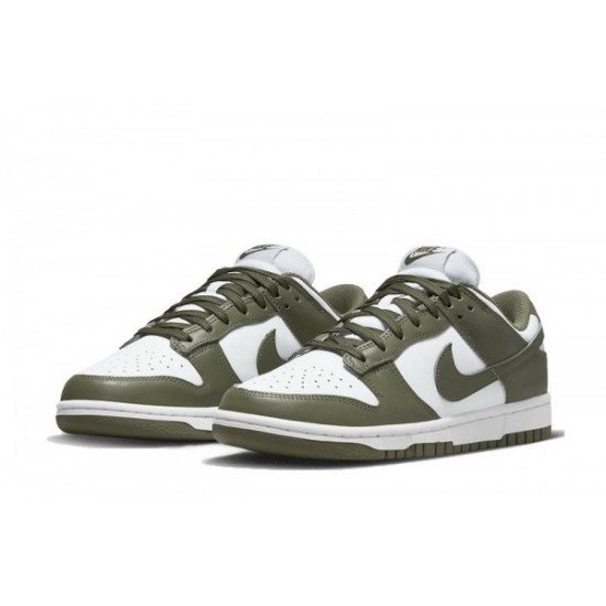 Dunk Low “Medium Olive”