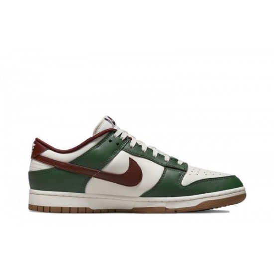 Nike Dunk Low “Gorge Green”