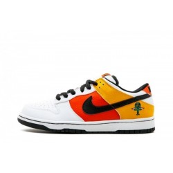 Dunk Low Pro SB "Raygun Home"