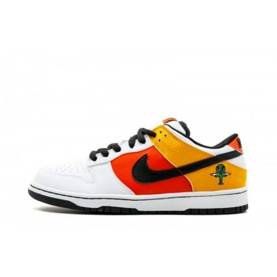 Dunk Low Pro SB "Raygun Home"