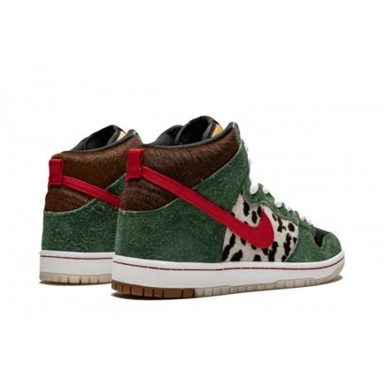 SB Dunk High “Dog Walker”