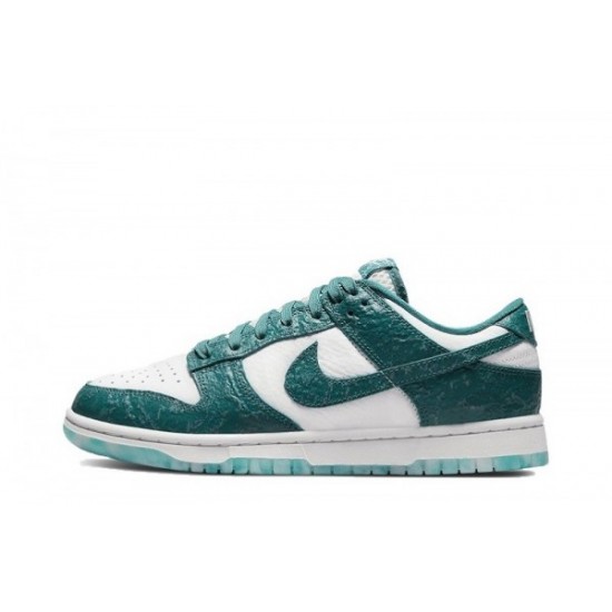 SB Dunk Low “Ocean”