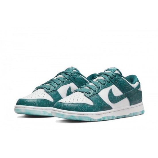 SB Dunk Low “Ocean”