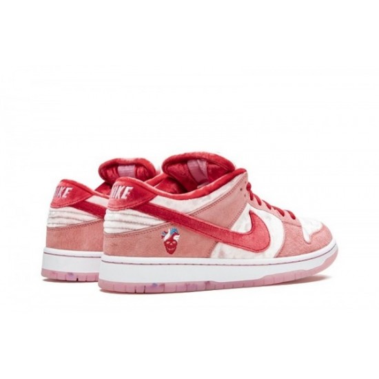 StrangeLove x Dunk Low SB “Valentine's Day”