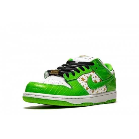 Supreme x SB Dunk Low Stars "Mean Green"